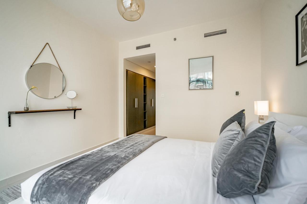 Higuests - Designer Apt With Panoramic View Near Burj Khalifa Apartment Dubai Exterior photo